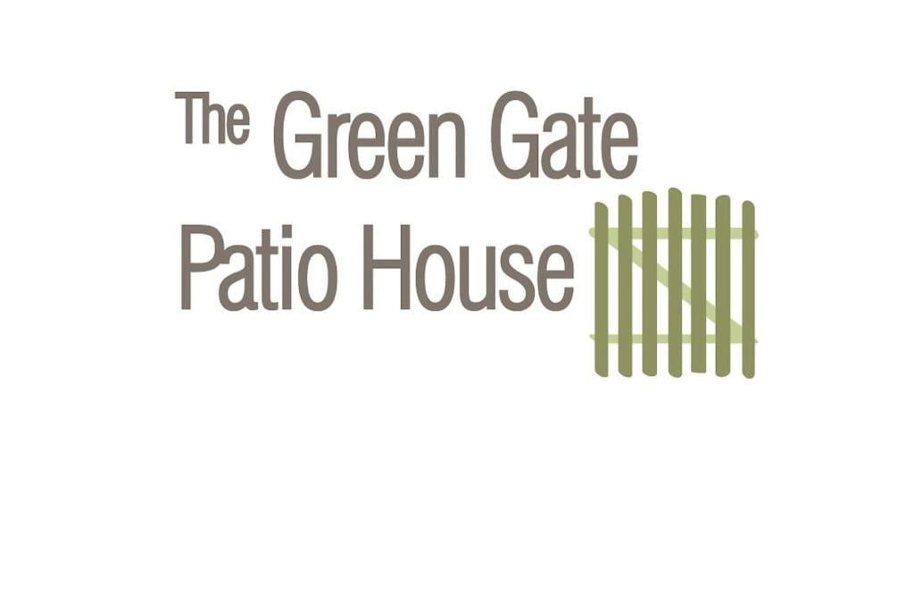 The Green Gate Patio House نازاريه المظهر الخارجي الصورة